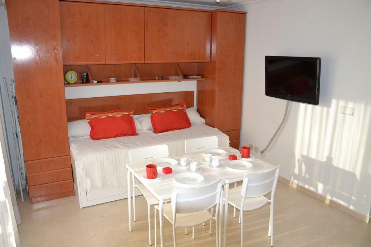 Apartamento Rod Torrevieja Exterior foto